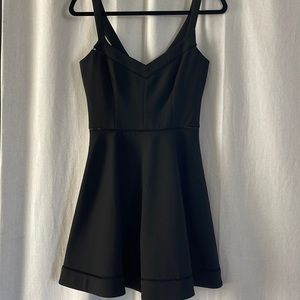 Elizabeth and James Skater Style Black Dress / 4